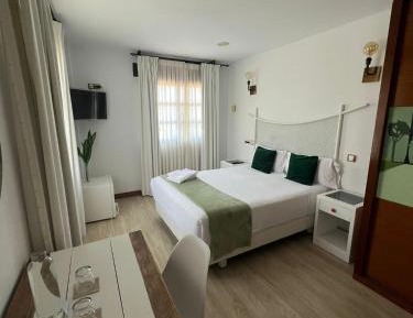 Deluxe Double Room with Hydromassage Bath