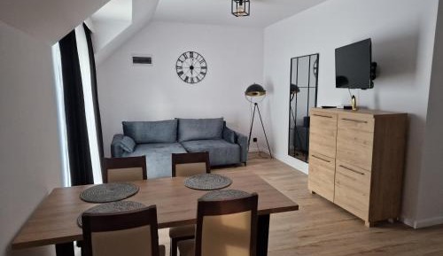 One-Bedroom Apartment with Garden View