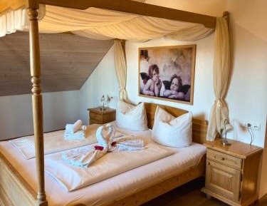 Deluxe Double Room with Bath