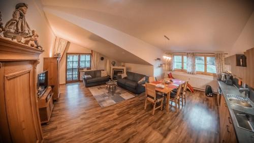 One-Bedroom Apartment with Balcony