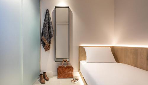 Cocoon 1