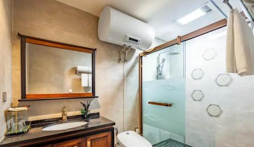 Two-Bedroom Suite