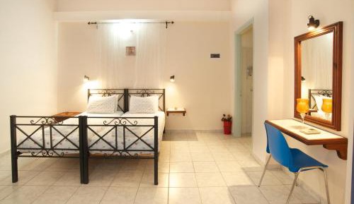 Studio with Sea View (2 Adults)