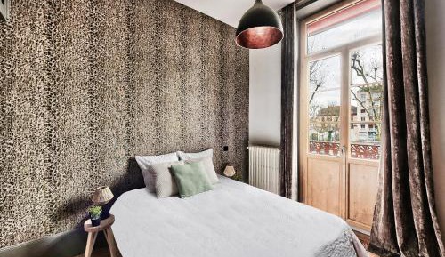 Double Room with Private External Bathroom