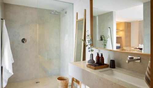 Double or Twin Room with Partial Sea View