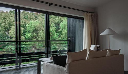 Double Room with Mountain View