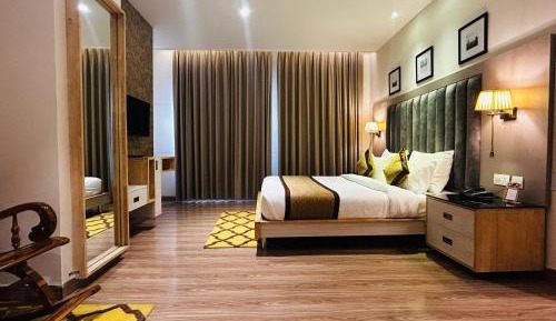 Executive Suite