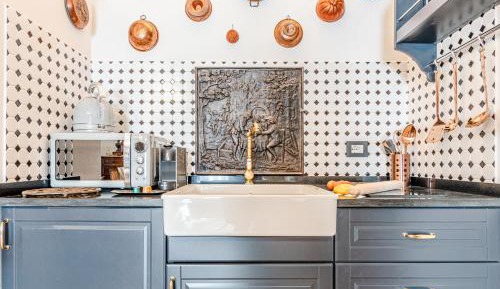 King Room with Spa Bath