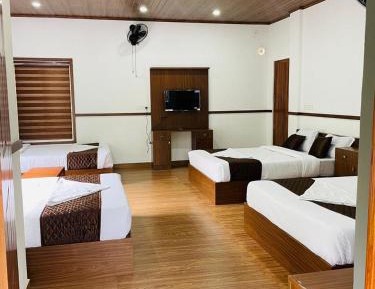 4-Bed Mixed Dormitory Room