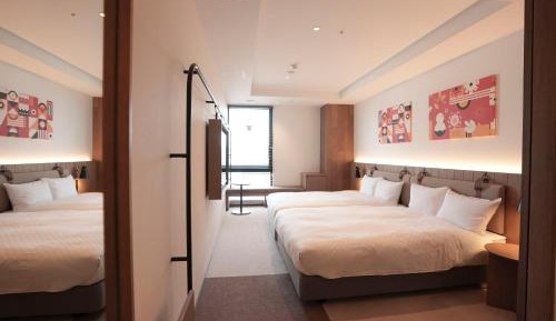 Deluxe Quadruple Room