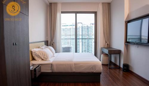 Five-Bedroom Apartment