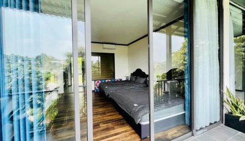 King Room with Pool View