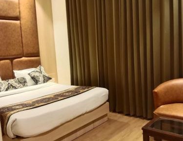 Standard King Room