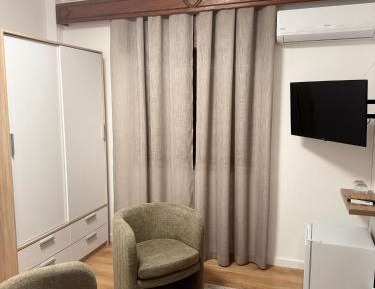 Twin Room with Private Bathroom