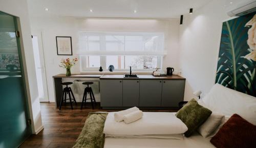 Deluxe Double Room with Shower