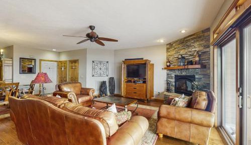 Two Bedroom Apartment 