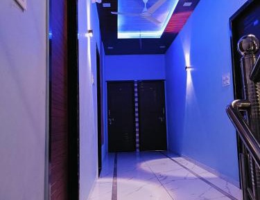 Twin Room with Balcony
