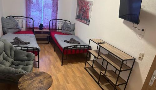 Standard Twin Room with Shared Bathroom