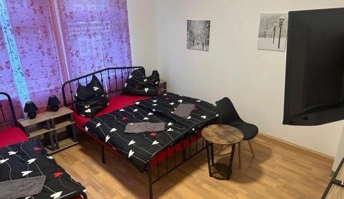 Standard Twin Room with Shared Bathroom