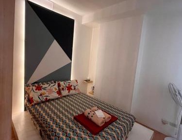 Studio with Balcony