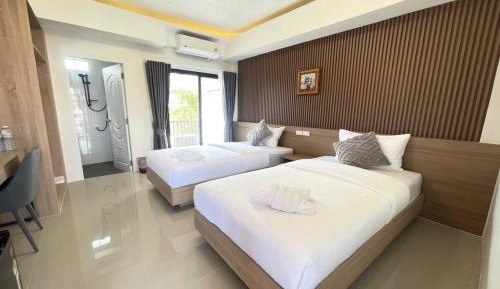 Standard Twin Room