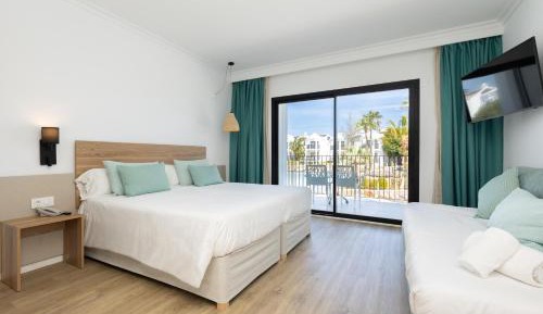 Double Room.
