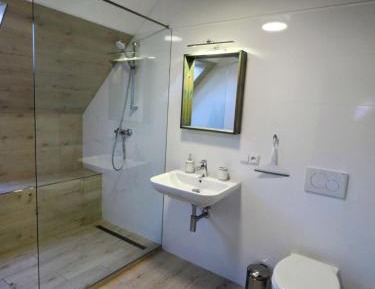 Deluxe Family Suite