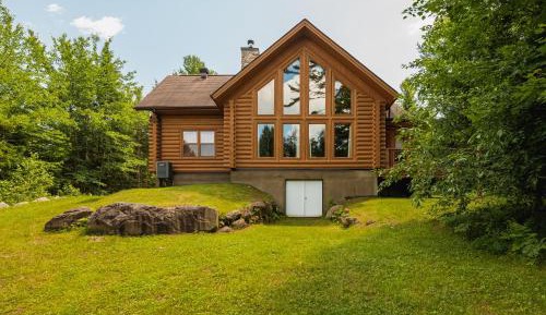 Three-Bedroom Chalet