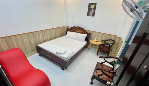 Deluxe Room (2 Adults + 1 Child)