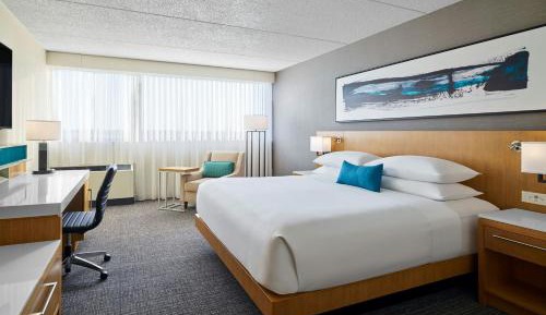 Guest Room, 1 King