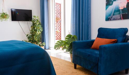 Studio Apartment with Sea View