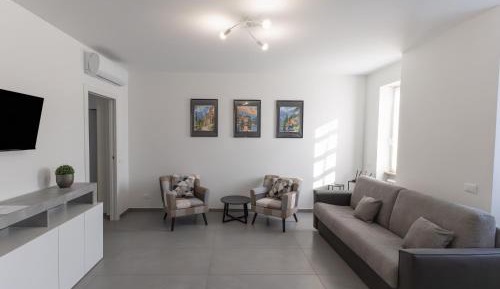 Two-Bedroom Apartment with Garden View