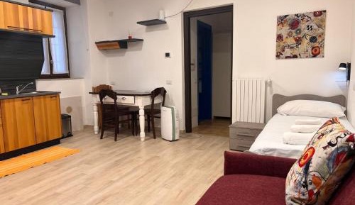 Studio Apartment