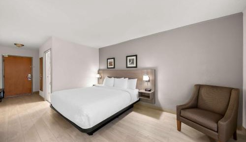 King Room with Tub - Disability Access/Non Smoking