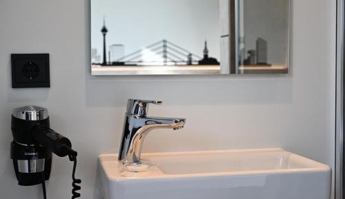 Single Room with Private Bathroom