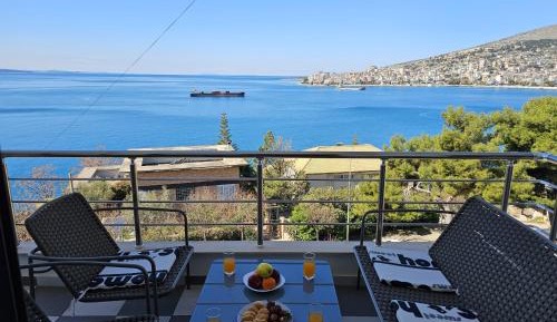 One-Bedroom Apartment with Sea View