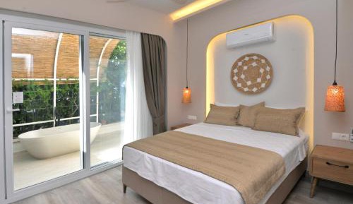 Deluxe Junior Suite