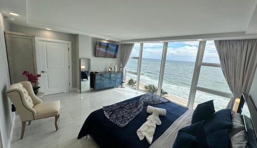 Two-Bedroom Apartment - Oceanfront 