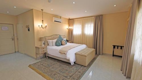 Deluxe Junior Suite