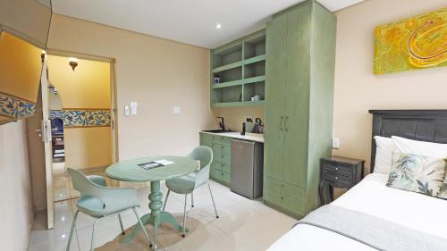 Deluxe Single Room