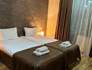 Twin Room with Balcony