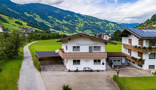 Two-Bedroom Holiday Home