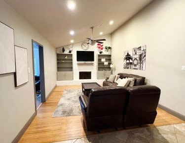 One-Bedroom House