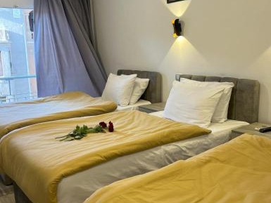 Triple Room with City View