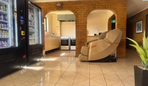 Queen Room with Shared Bathroom