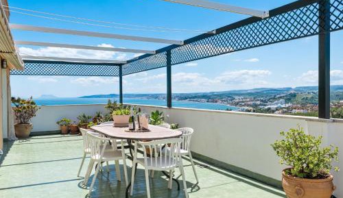 Two-Bedroom Apartment with Ocean View