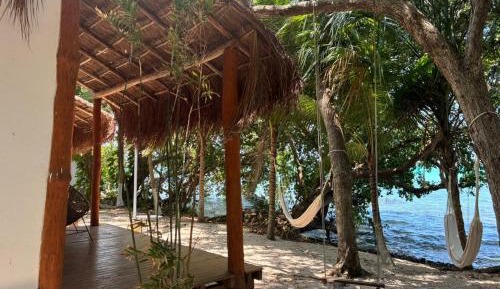 Bungalow - Water Front 