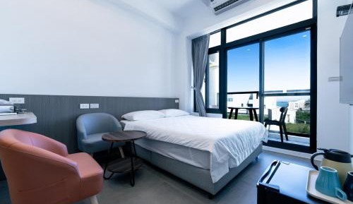 Double Room with Balcony and Sea View