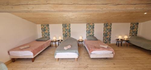 Bed in 6-Bed Mixed Dormitory Room