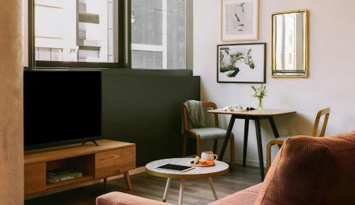 One-Bedroom Superior Apartment with Queen and Sofa Bed and Balcony